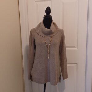Calvin Klein sweater size M